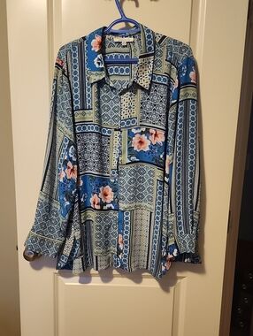 Rose & Olive Blue Patchwork Floral Button-Down Shirt